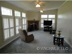 Family Room w/Fireplace
