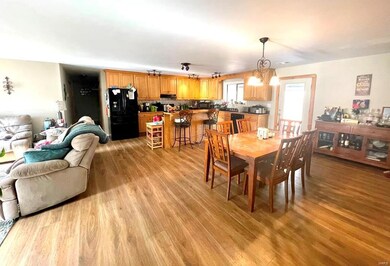 367 Cr 4706, Poplar Bluff, MO 63901 - photo 2