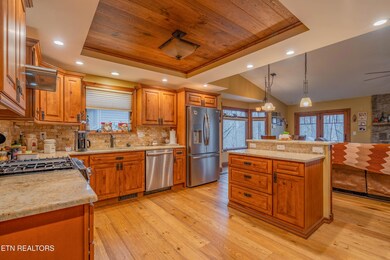 166 Canterbury Dr, Crossville, TN 38558 - photo 7