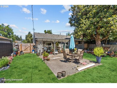 2681 D St, Springfield, OR 97477 - photo 6