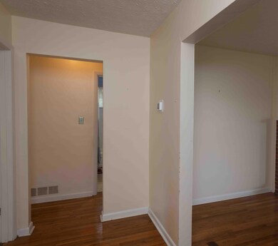 South Mohegan 601-4
