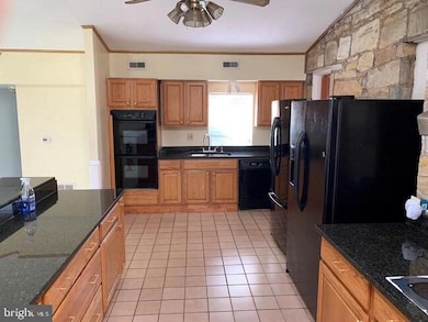 3424 Jermantown Rd, Fairfax, VA 22030 - photo 2