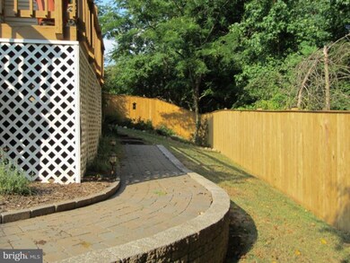 1005 Blakiston Ct, Arnold, MD 21012 - photo 4