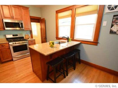 Kitchen Granite  counter tops and island with with