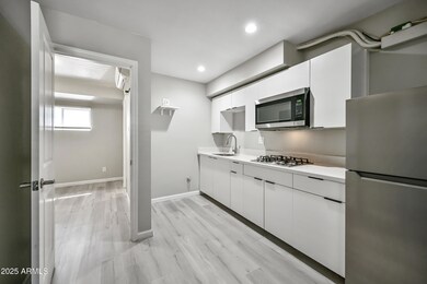 3025 N 32nd St unit 21, Phoenix, AZ 85018 - photo 6