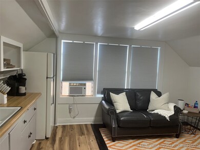 unit B living/kitchen