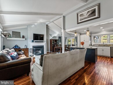 8332 Tally Ho Rd, Lutherville Timonium, MD 21093 - photo 4