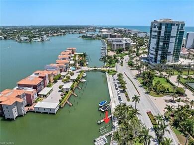 4090 Gulf Shore Blvd N, Naples, FL 34103 - photo 3