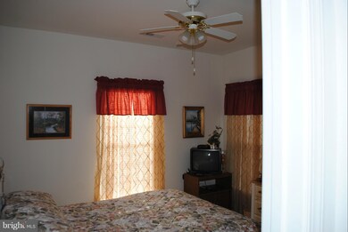 7005 Carmel Ln, Fredericksburg, VA 22407 - photo 6