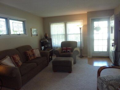 222 11th Ave NE, Jamestown, ND 58401 - photo 5