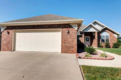 633 Ritter Ave, Nixa, MO 65714 - photo 2