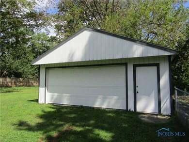 2240 Tremainsville Rd, Toledo, OH 43613 - photo 2