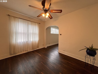 2014 E St, Vancouver, WA 98663 - photo 6