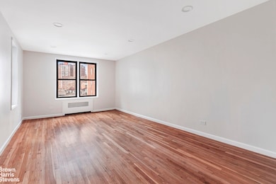 525 W 235th St unit 4A, Bronx, NY 10463 - photo 2
