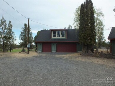 62740 Dixon Loop, Bend, OR 97701 - photo 2