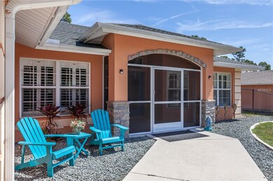 3/2/2 on double lot, pool and detached 3+ garage w