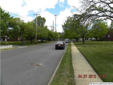 5 Myrtle Ave unit 5A, Eatontown, NJ 07724 - photo 2