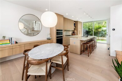 dining room looking through to back yard