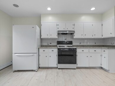 9 Lexington St, Watertown, MA 02472 - photo 6