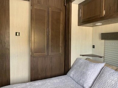 9350 Grizzly Bear Ln, Weeki Wachee, FL 34613 - photo 7