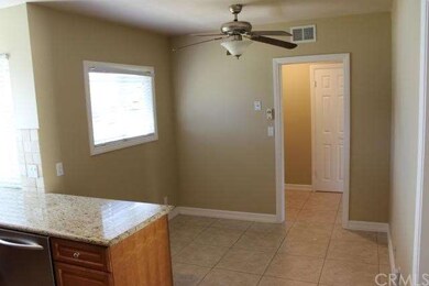 Kitchen Eating Area