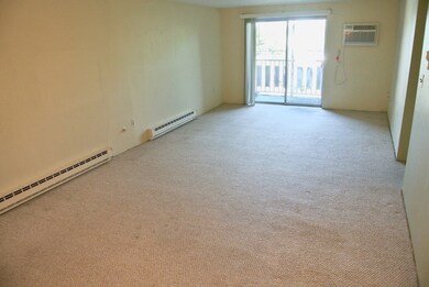 31 Lodgen Ct unit 4B, Malden, MA 02148 - photo 3