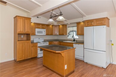 5201 255th St E, Graham, WA 98338 - photo 4