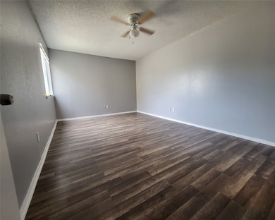 12510 Newbrook Dr unit 223, Houston, TX 77072 - photo 5