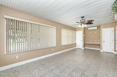 864 Plantation Dr, Titusville, FL 32780 - photo 4