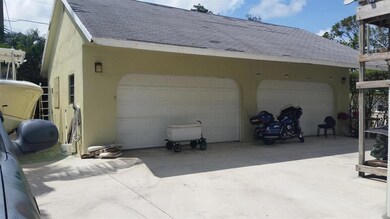 4 car garage