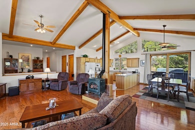 Living Room (2)