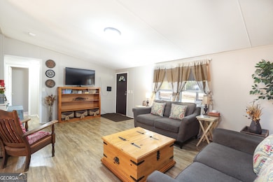 1424 Al Roberts Rd, Senoia, GA 30276 - photo 6