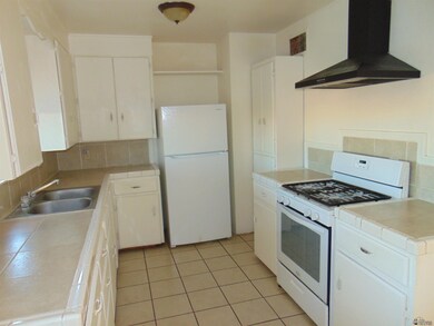 1922 S 9th Ave, Yuma, AZ 85364 - photo 6