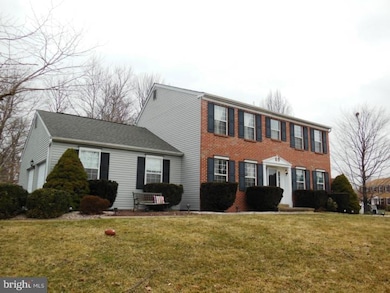 219 Swift Rd, Langhorne, PA 19047 - photo 2