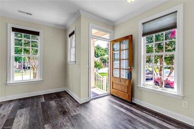 11 Viburnum Ln, Greensboro, NC 27455 - photo 4