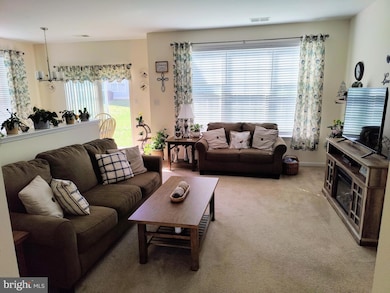 117 E Clarendon Dr, Smyrna, DE 19977 - photo 2