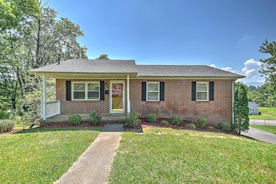 722 Georgia St, Johnson City, TN 37601 - photo 2