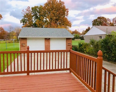 1733 Rockefeller Rd, Wickliffe, OH 44092 - photo 7