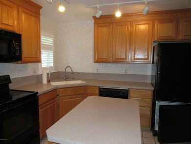 02_Linda_kitchen sink