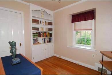 1813 Olive St, Reading, PA 19604 - photo 7