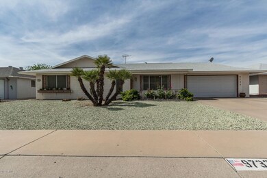 9733 W Desert Hills Dr Sun-large-003-143