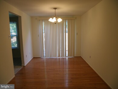 7147 Honeyladen Place, Columbia, MD 21045 - photo 3