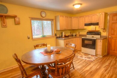 kitchen & dining