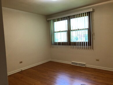 821 N Ellsworth St, Naperville, IL 60563 - photo 6