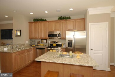 4428 Potomac Highlands Cir, Triangle, VA 22172 - photo 2