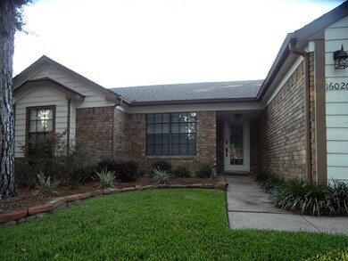 16026 Pinyon Creek Dr, Houston, TX 77095 - photo 2
