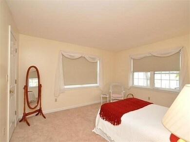 39R Middle St unit 1, Boston, MA 02127 - photo 6