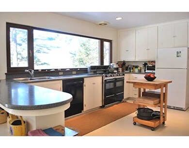 219 Old Concord Rd, Lincoln, MA 01773 - photo 4