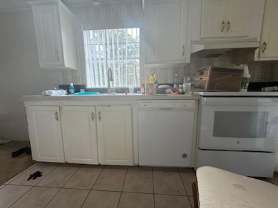 17164 SW 128th Place, Archer, FL 32618 - photo 6