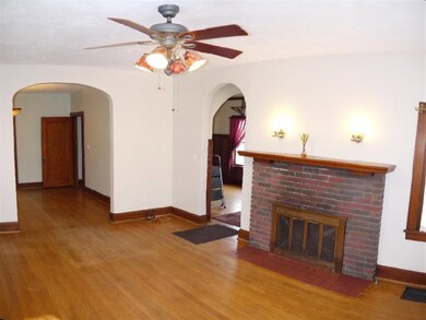 1026 W 17th St, Davenport, IA 52804 - photo 6